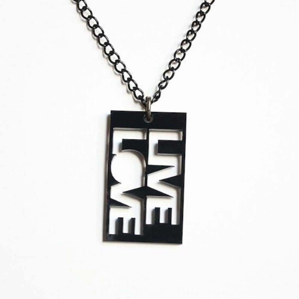 LIVE.LOVE NECKLACE